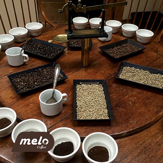 چندین نمونه از هر قهوه باید به طور معمول آماده­سازی شود